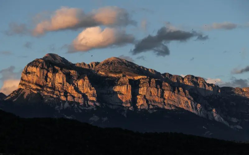 Ascensión Peña montañesa, Guías del Pirineo